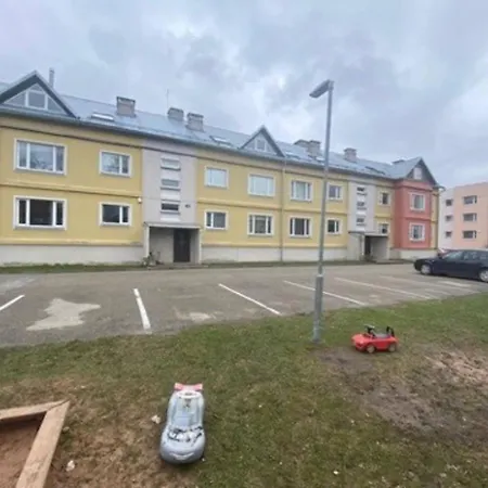 With A Jacuzzi Close To Tehvandi *